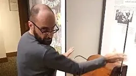 Image attachment thumbnail