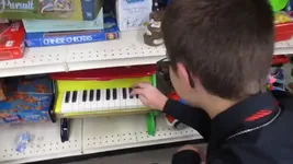 Video attachment thumbnail