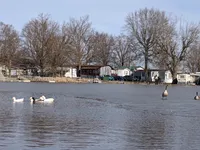 Image attachment thumbnail