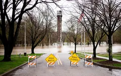 Image attachment thumbnail